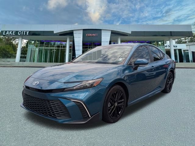2026 Toyota Camry SE - Photo 7
