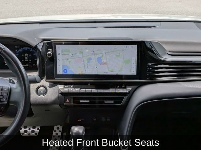 2025 Toyota Camry XSE - Photo 18