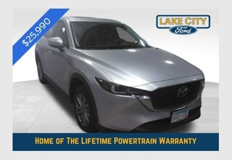 2023 Mazda CX-5 S Preferred package Auto AWD's photo