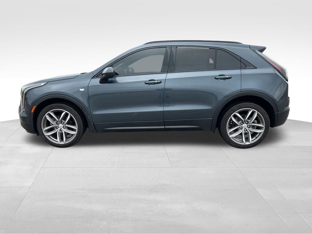 Used 2019 Cadillac XT4 Luxury with VIN 1GYFZFR4XKF154640 for sale in Lake City, Minnesota