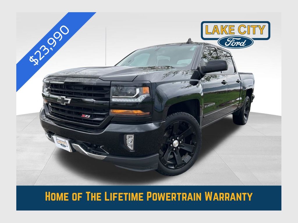 Used 2018 Chevrolet Silverado 1500 LT Z71 with VIN 3GCUKREC5JG171147 for sale in Lake City, Minnesota