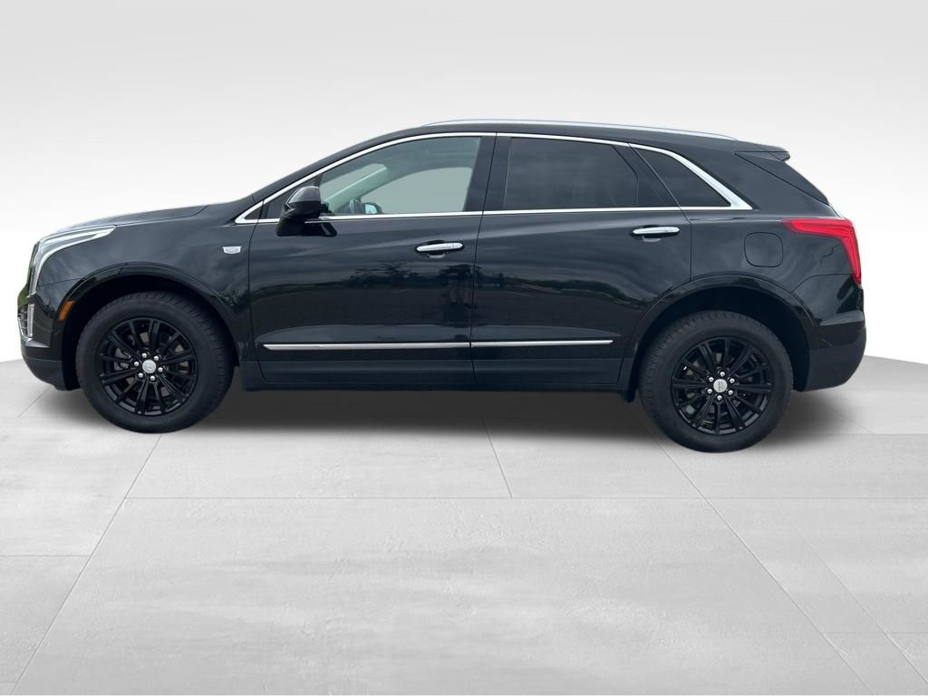 Used 2017 Cadillac XT5 Luxury with VIN 1GYKNDRSXHZ189473 for sale in Lake City, Minnesota