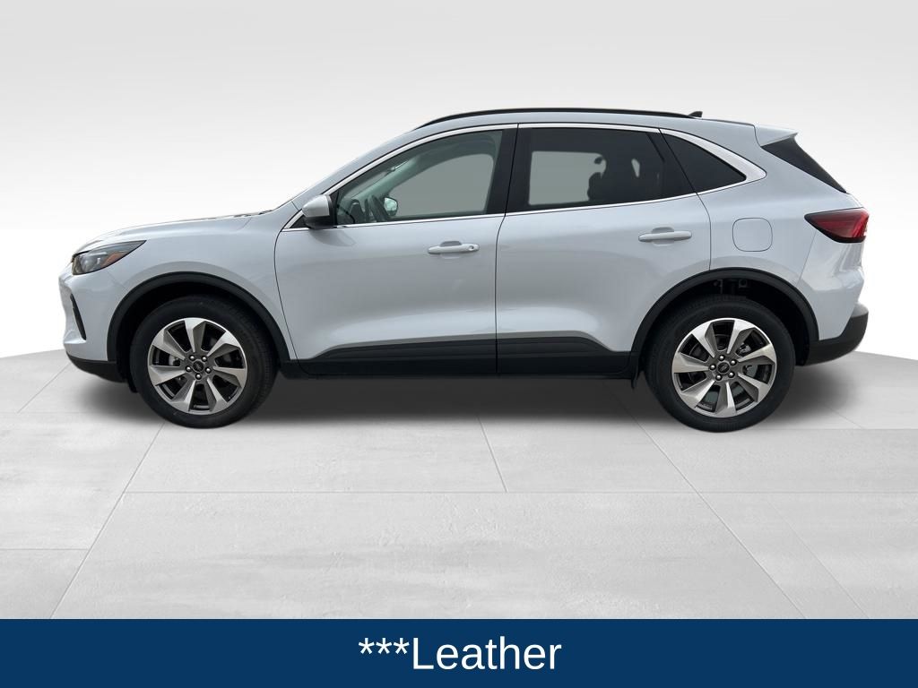 Used 2025 Ford Escape Platinum with VIN 1FMCU9JA1SUA92286 for sale in Lake City, Minnesota