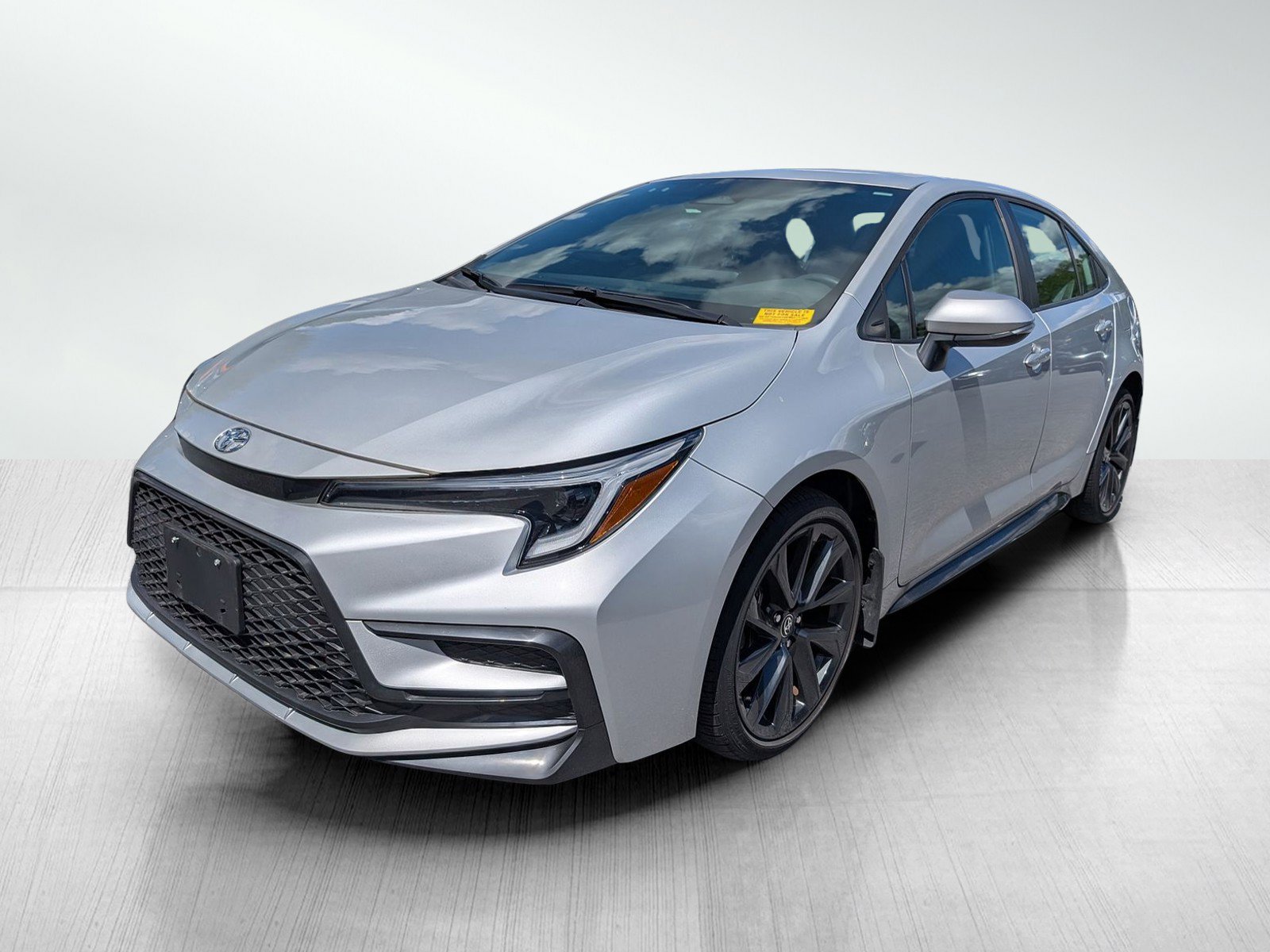 2024 Toyota Corolla SE photo 2