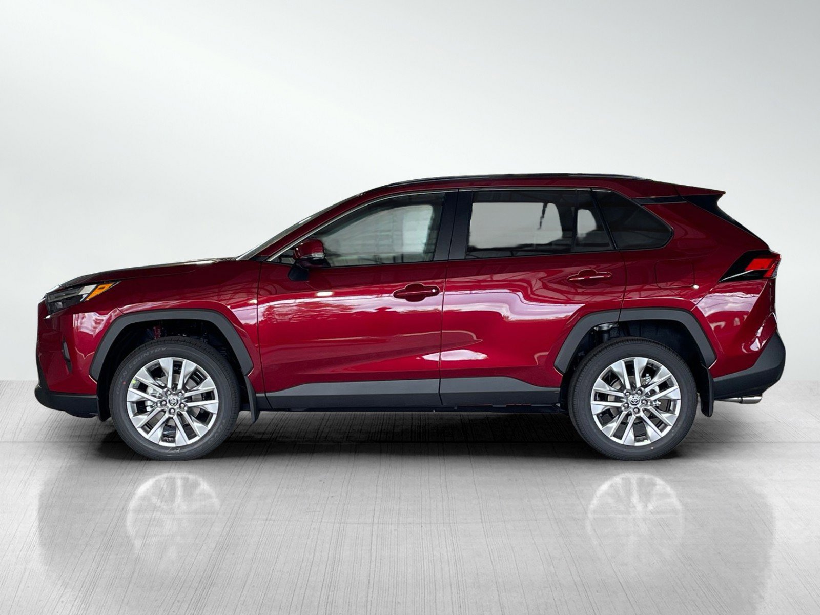 2025 Toyota RAV4 XLE Premium photo 3