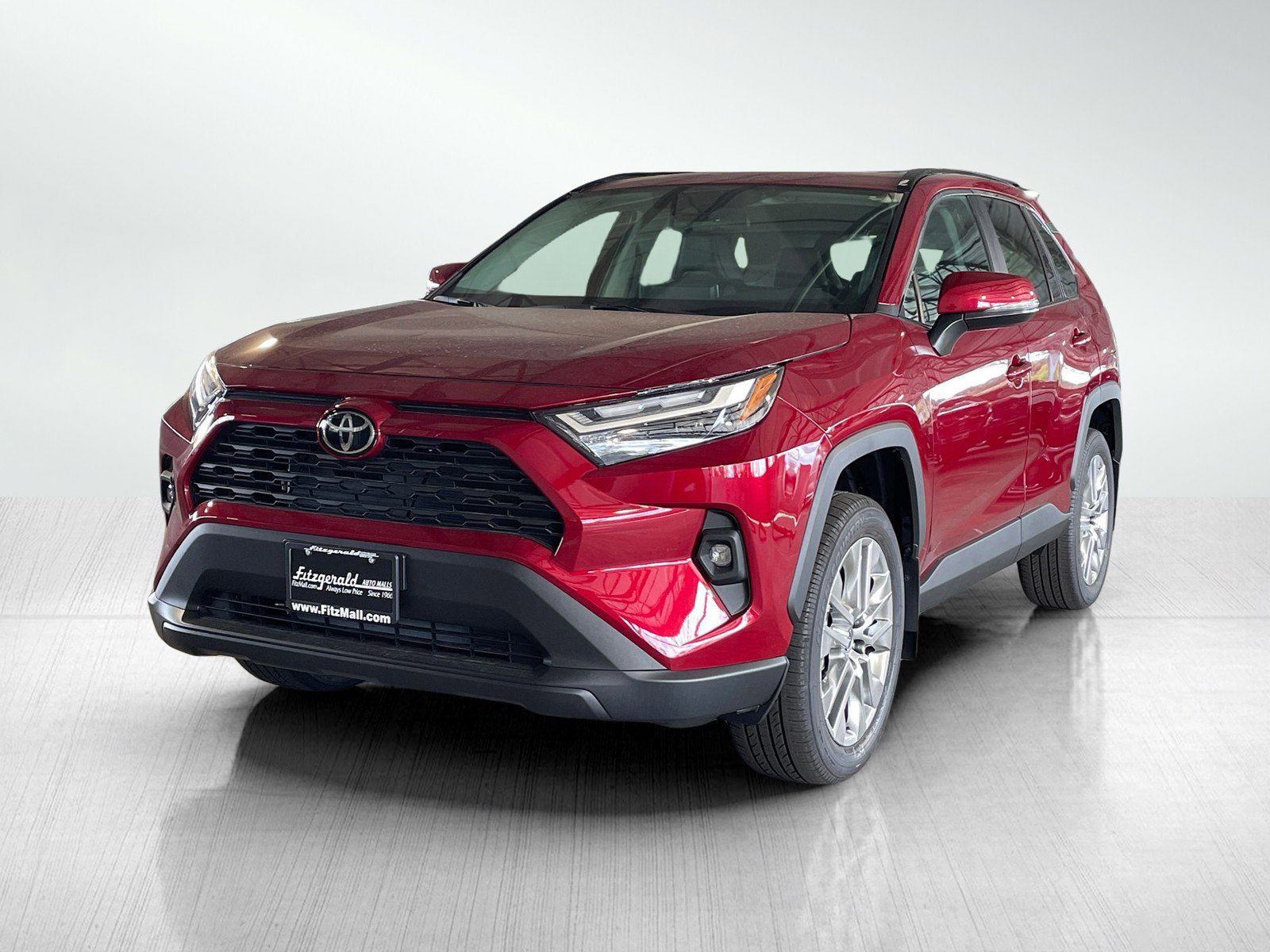 2025 Toyota RAV4 XLE Premium photo 2
