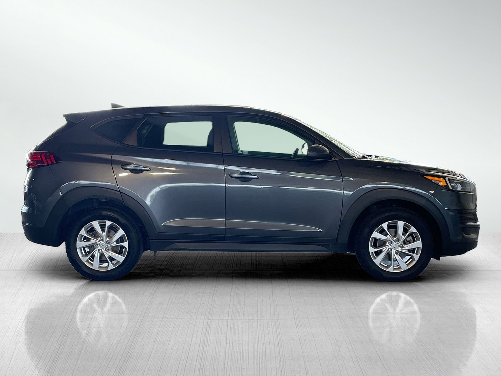 2019 Hyundai Tucson SE photo 4
