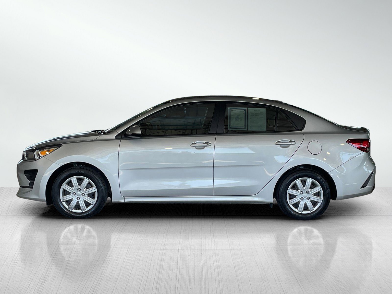 2023 Kia Rio S photo 3