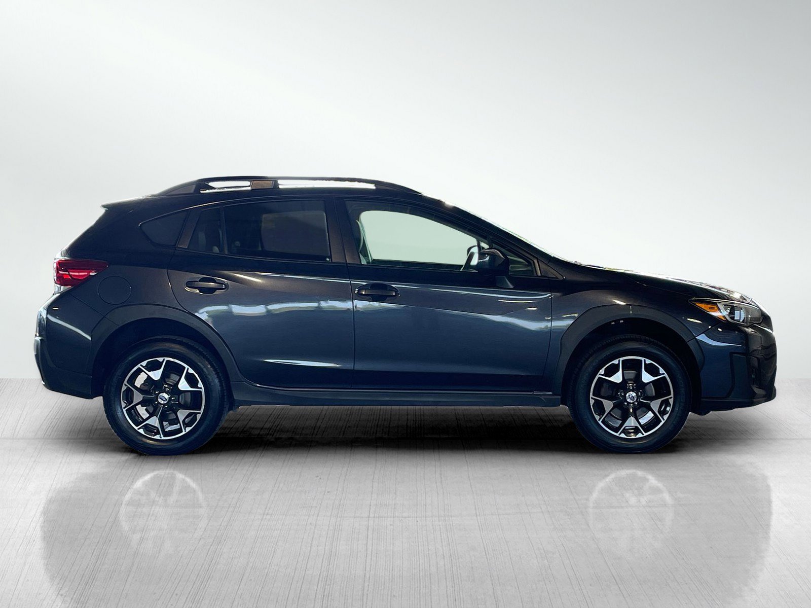 2018 Subaru Crosstrek 2.0i Premium photo 2