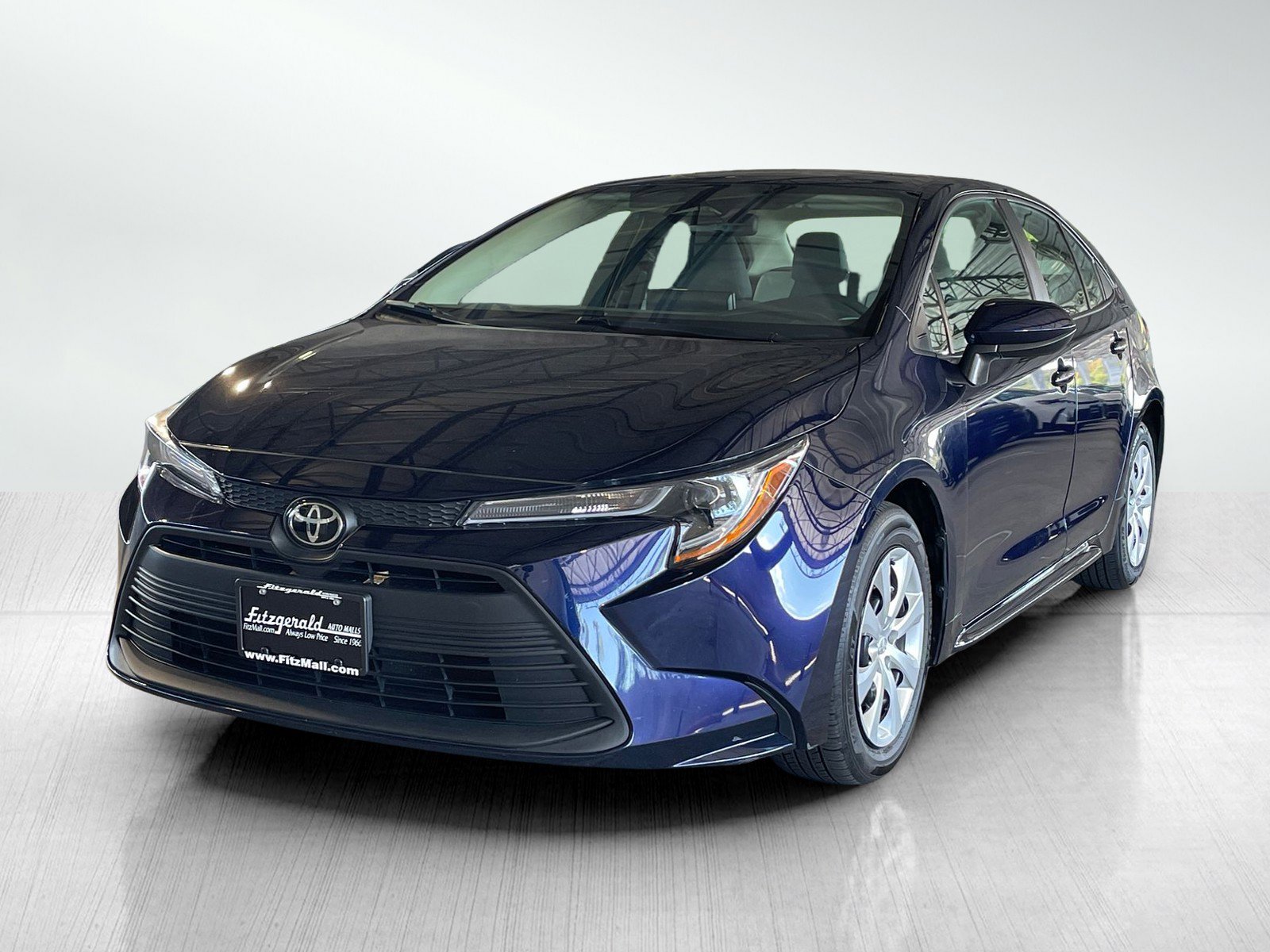 2024 Toyota Corolla LE photo 2