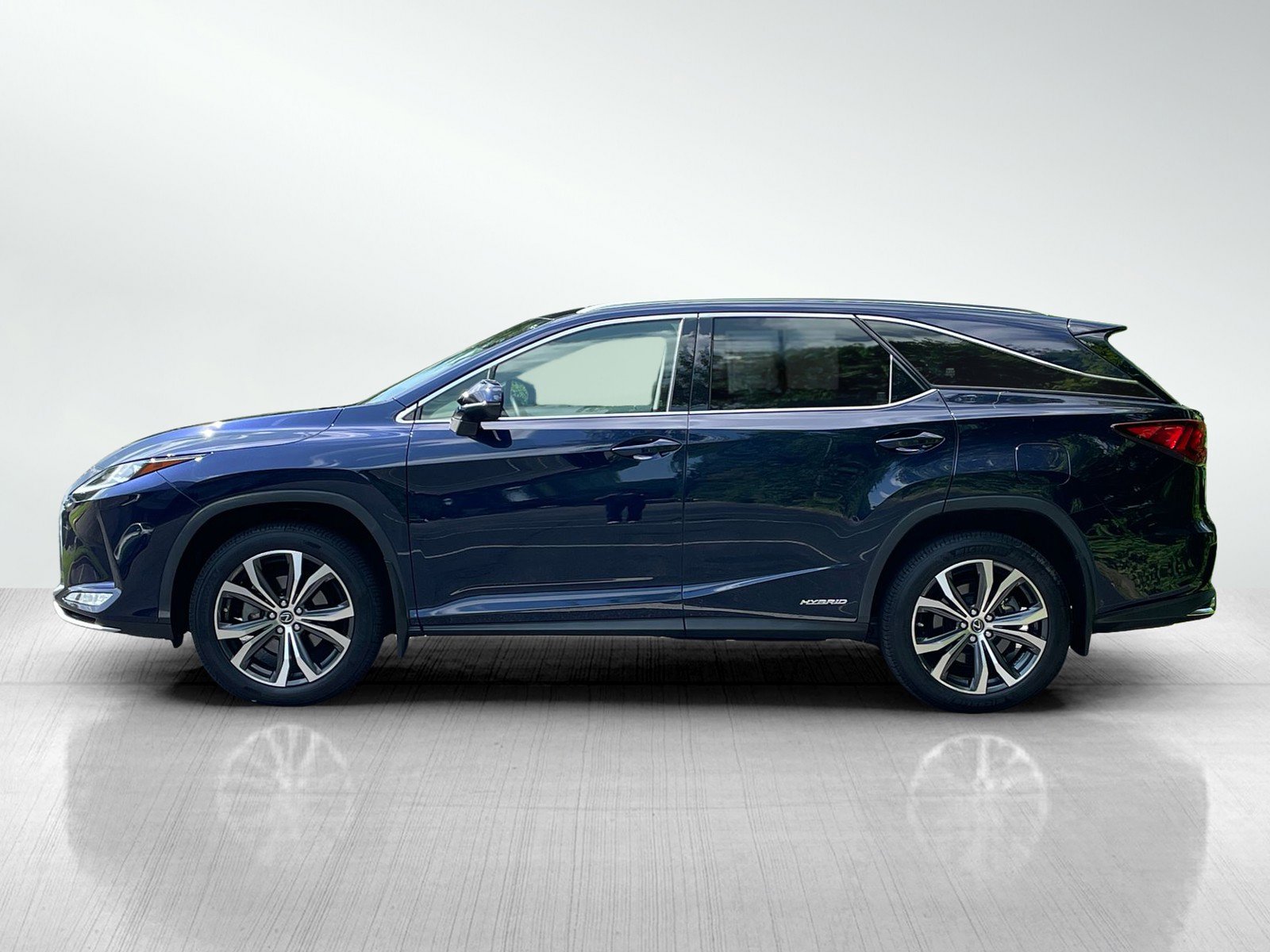 2022 Lexus RX 450hL photo 3