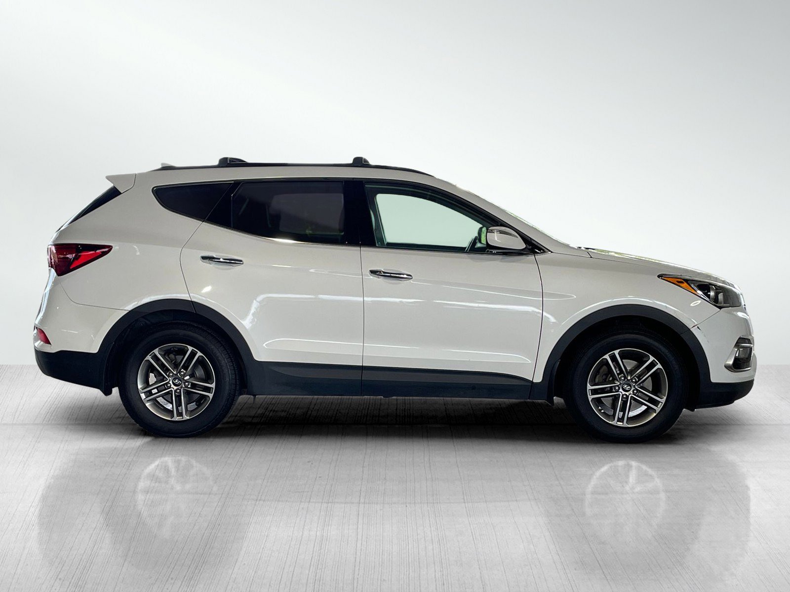 2018 Hyundai Santa Fe Sport photo 4