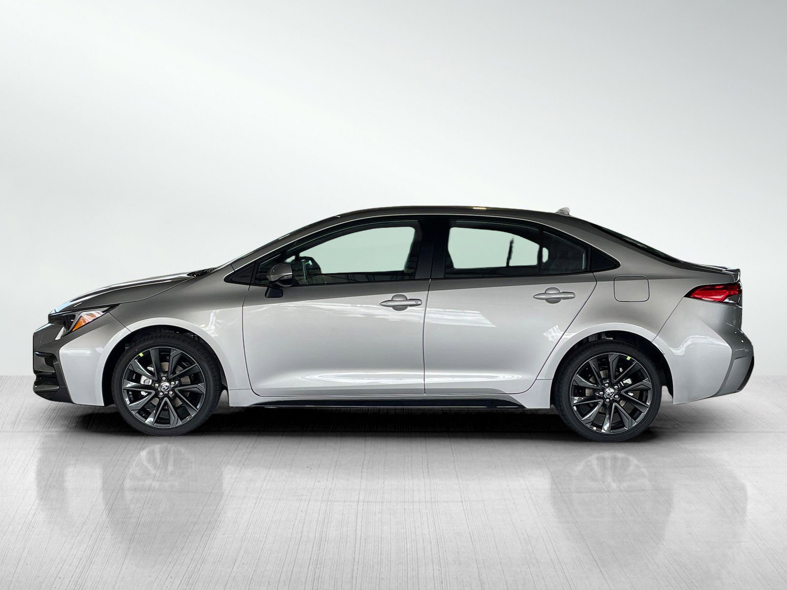 2025 Toyota Corolla SE photo 3