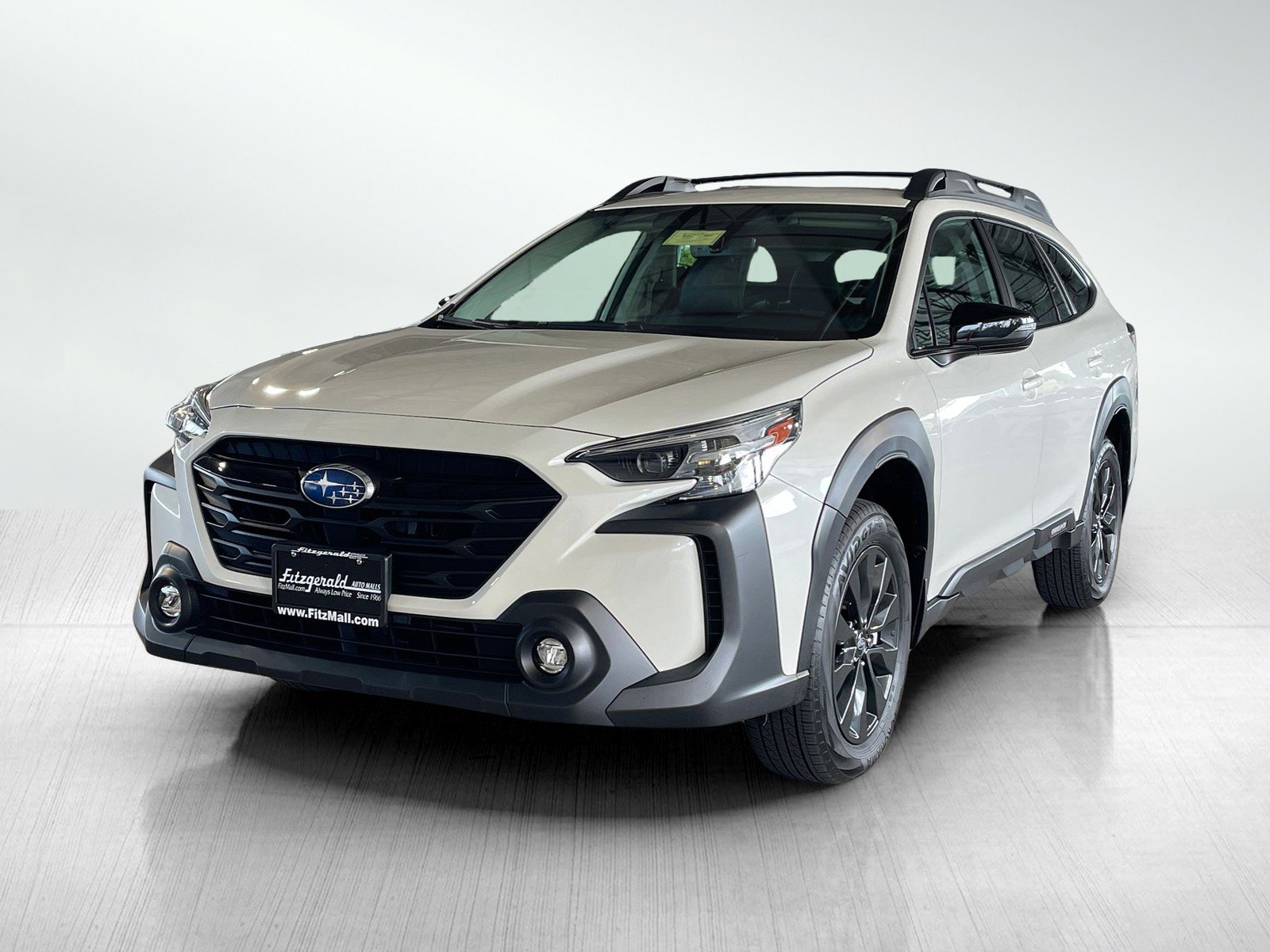 2023 Subaru Outback Onyx Edition photo 2