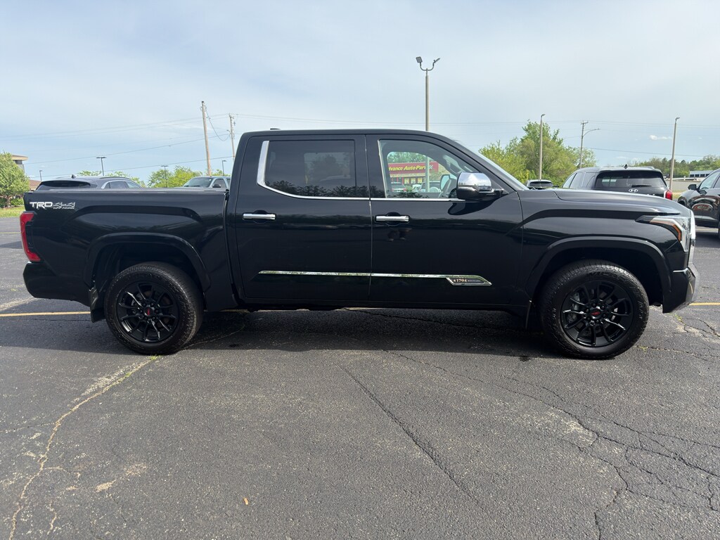 2025 Toyota Tundra 1794 Edition - Photo 6