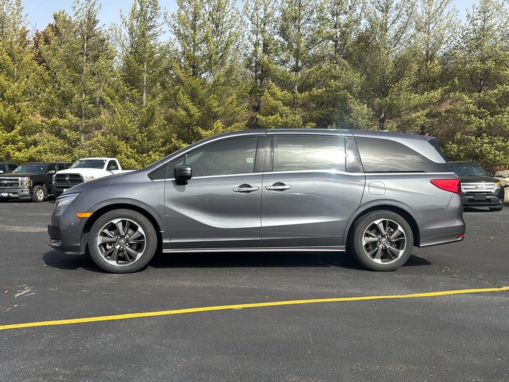 Used 2023 Honda Odyssey Elite with VIN 5FNRL6H95PB033706 for sale in Lake Geneva, WI