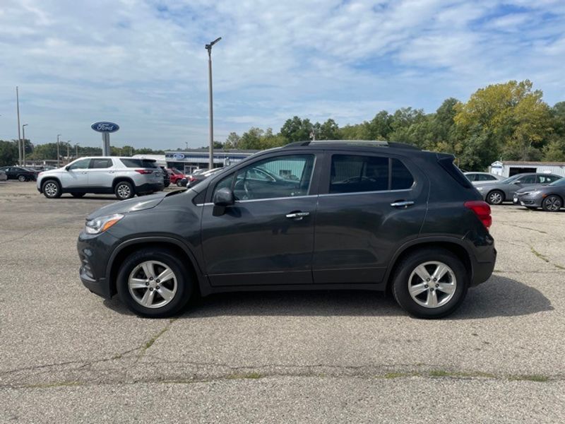 Used 2018 Chevrolet Trax LT with VIN 3GNCJLSB8JL368772 for sale in Lake Geneva, WI