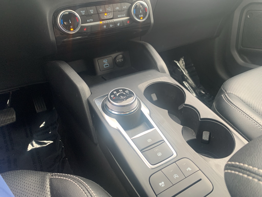 2022 Ford Escape Titanium - Photo 17