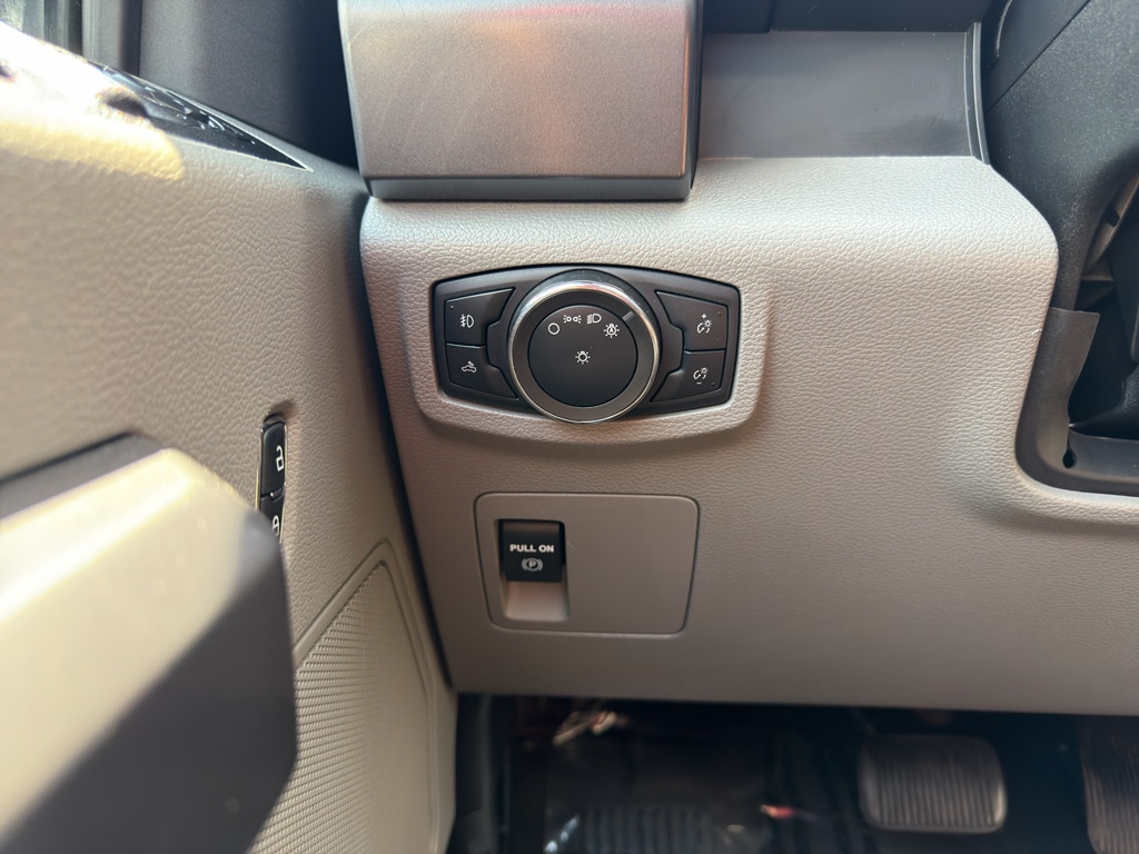 2020 Ford F-150 XLT - Photo 18