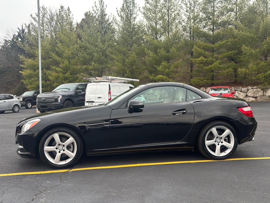 Used 2015 Mercedes-Benz SLK-Class SLK250 with VIN WDDPK4HA2FF096951 for sale in Lake Geneva, WI