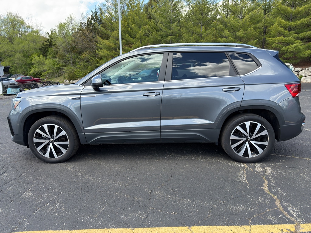 Used 2022 Volkswagen Taos SE Sport Utility
