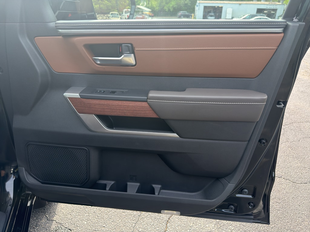 2025 Toyota Tundra 1794 Edition - Photo 30