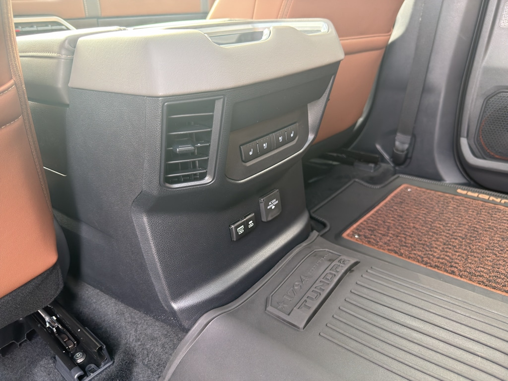 2025 Toyota Tundra 1794 Edition - Photo 25