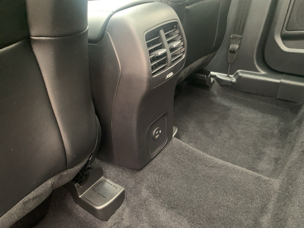 2022 Ford Escape Titanium - Photo 23