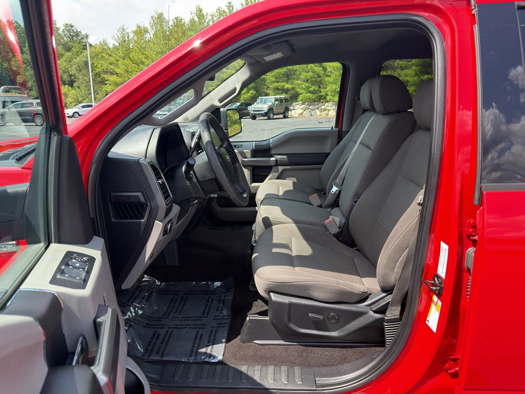 2020 Ford F-150 XLT - Photo 9
