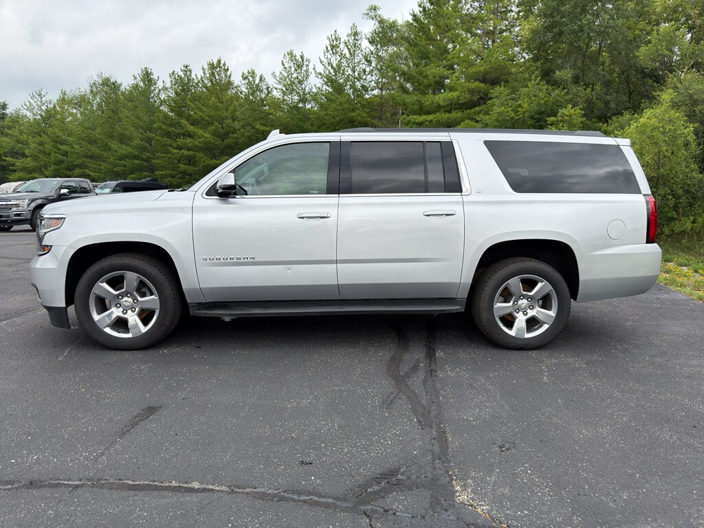 Used 2017 Chevrolet Suburban LT Sport Utility