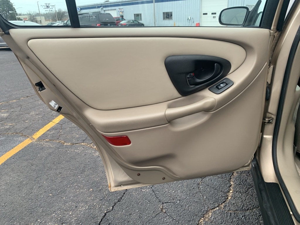 2003 Chevrolet Malibu Base - Photo 18