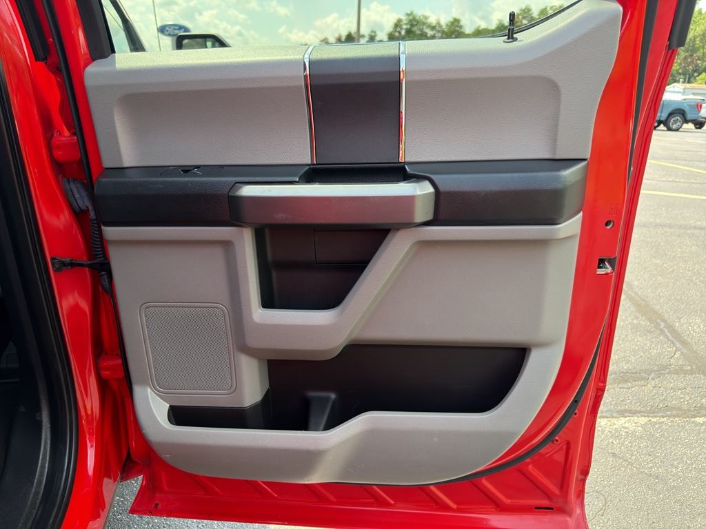 2020 Ford F-150 XLT - Photo 25