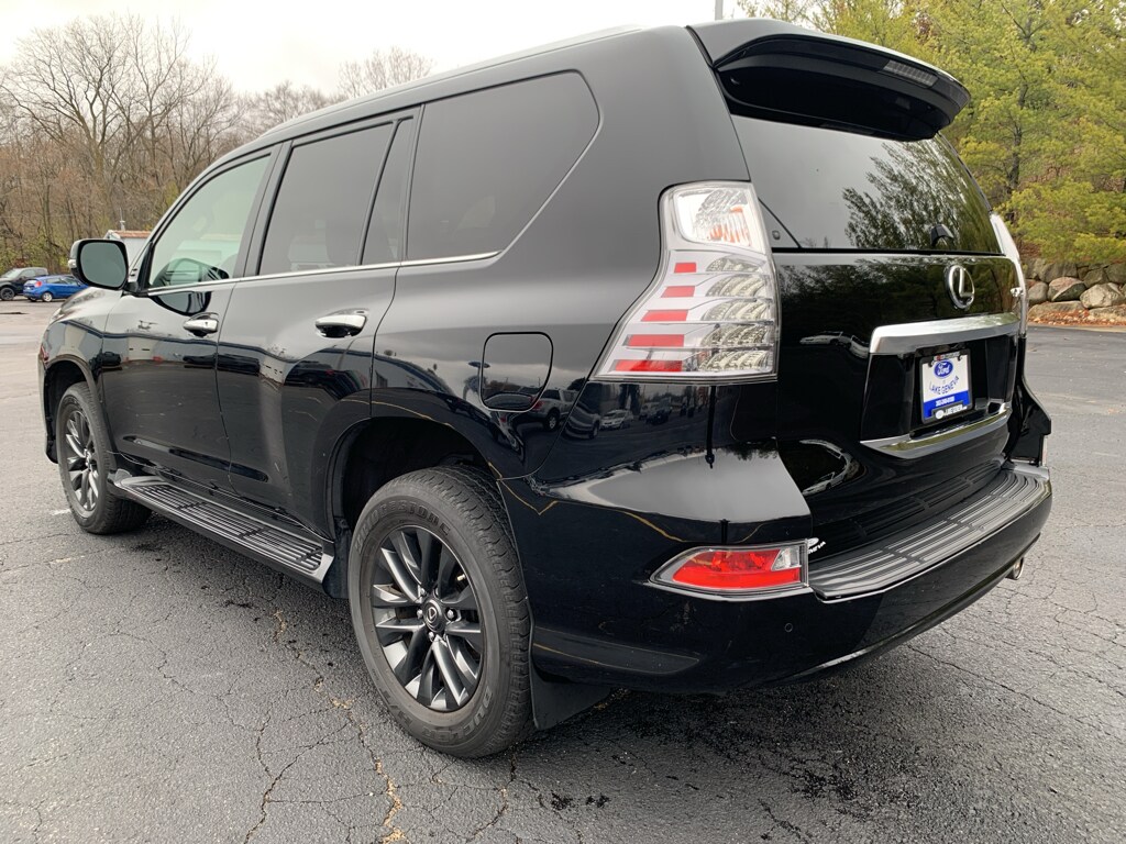 2020 Lexus GX 460 Premium photo 2