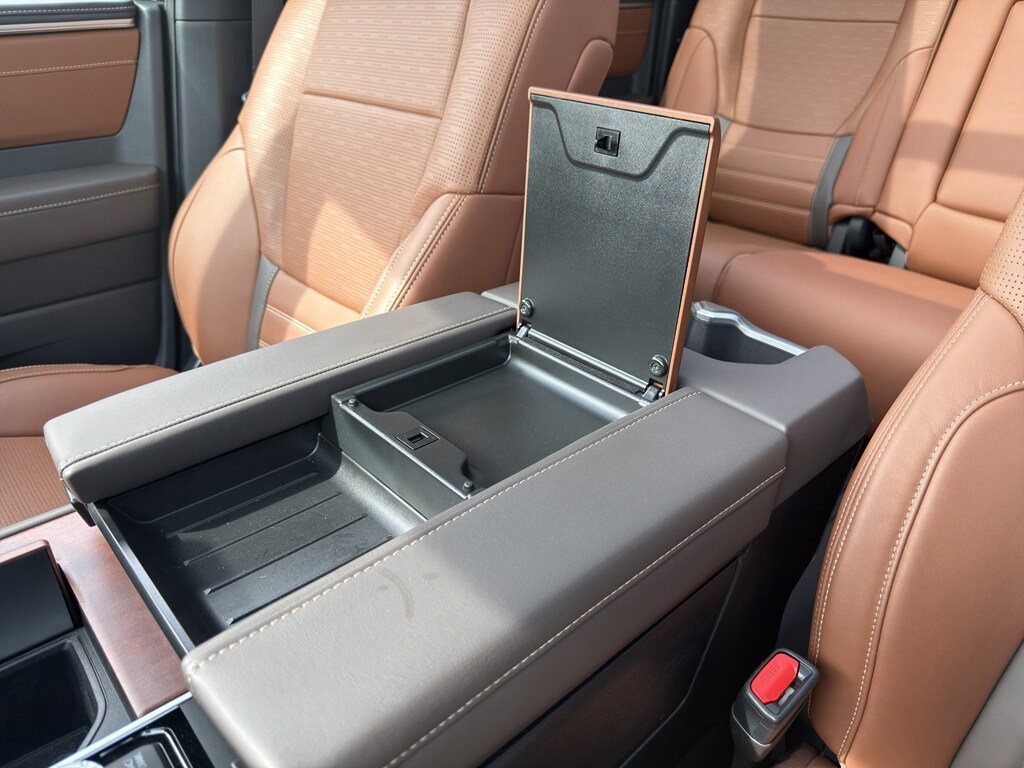 2025 Toyota Tundra 1794 Edition - Photo 20