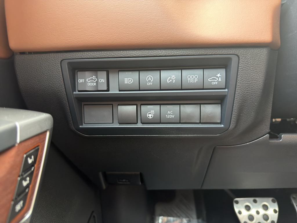 2025 Toyota Tundra 1794 Edition - Photo 22