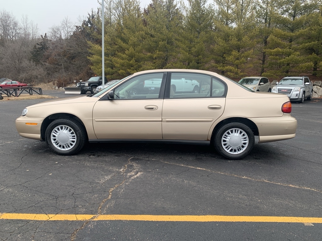 Used 2003 Chevrolet Malibu Base with VIN 1G1ND52J63M695555 for sale in Lake Geneva, WI