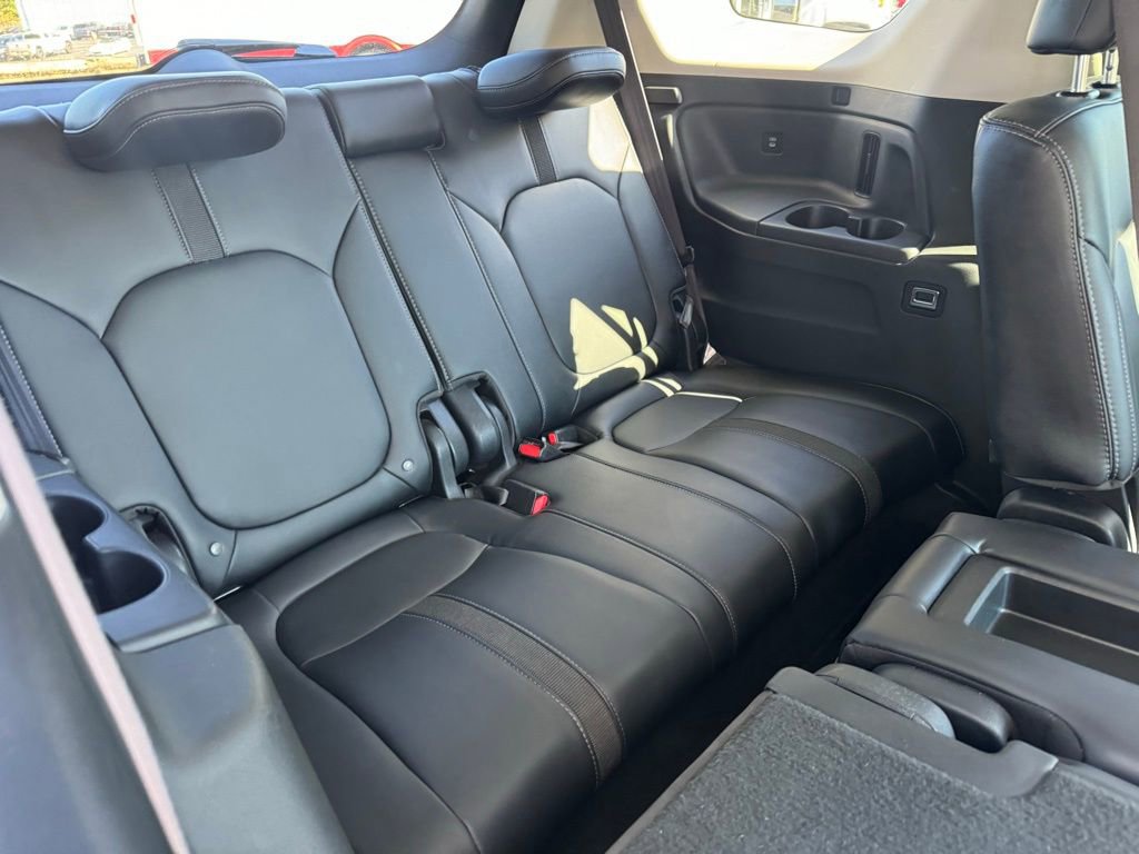 2025 Honda Pilot EX-L - Photo 12