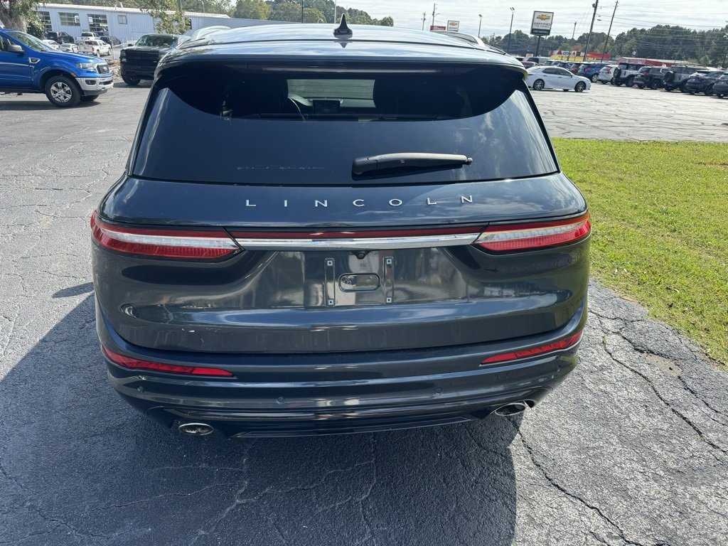 2022 Lincoln Corsair Grand Touring photo 3