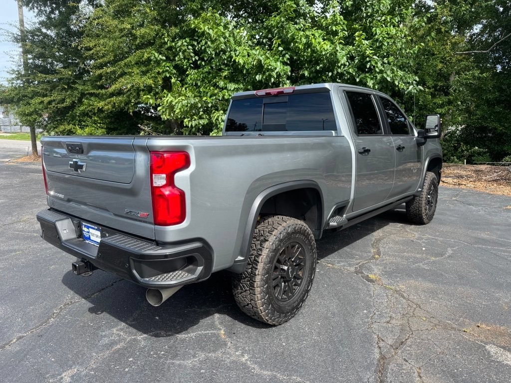 2024 Chevrolet Silverado 2500HD ZR2 - Photo 8