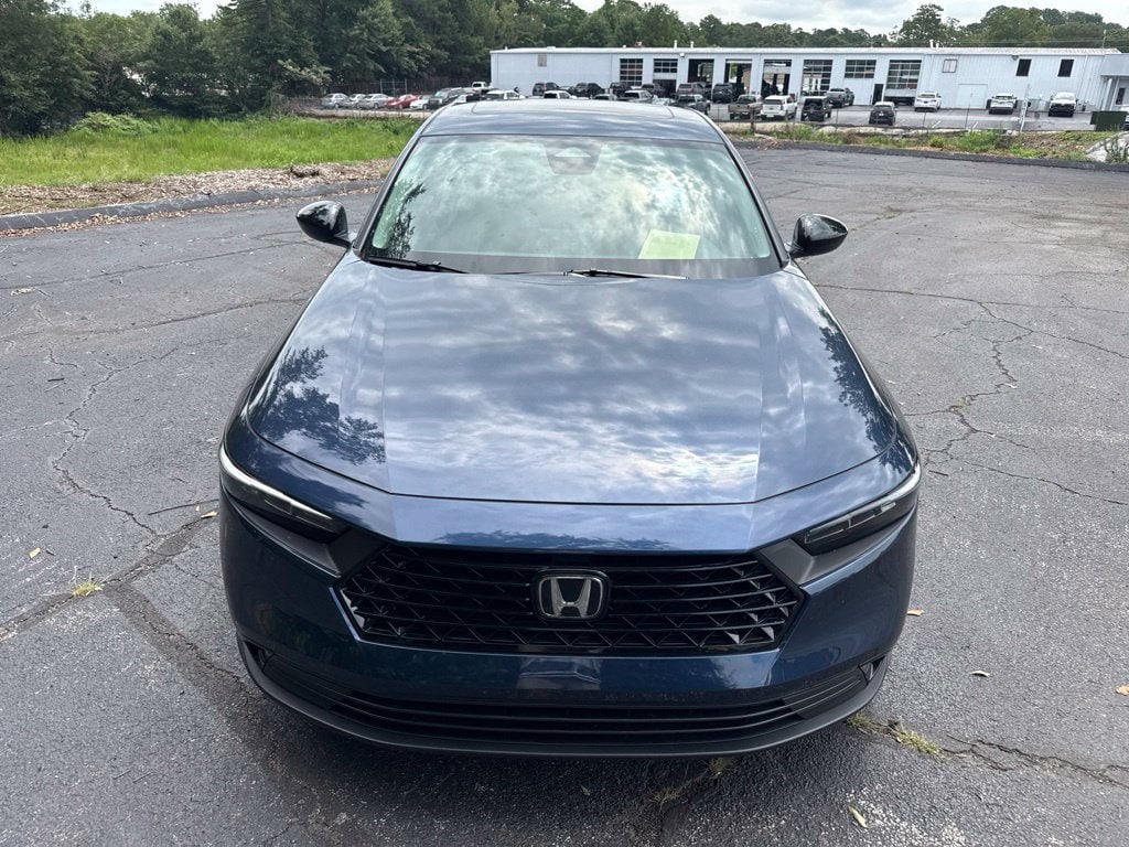 2025 Honda Accord SE - Photo 13