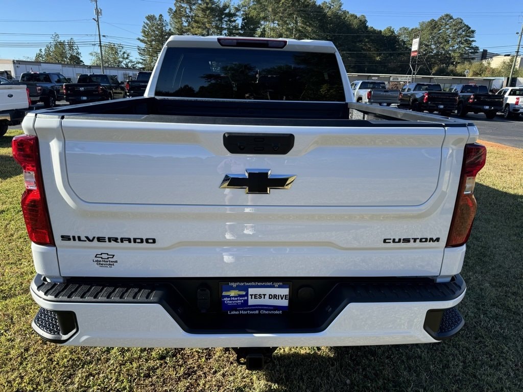 New 2026 Chevrolet Silverado 1500 Custom Truck