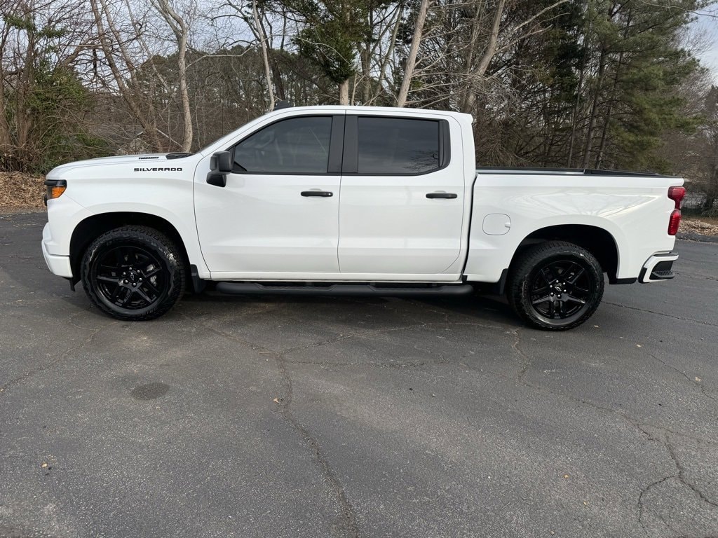 Used 2025 Chevrolet Silverado 1500 Custom Truck
