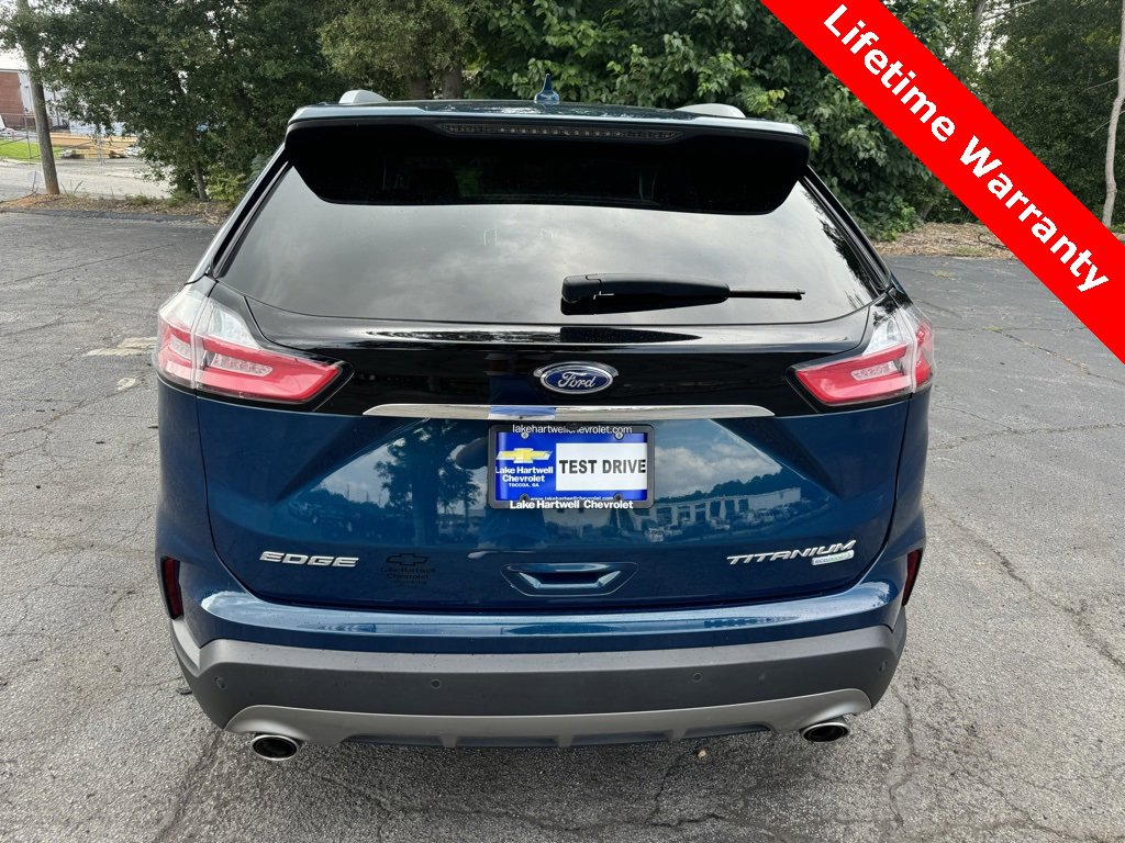2020 Ford Edge Titanium photo 3