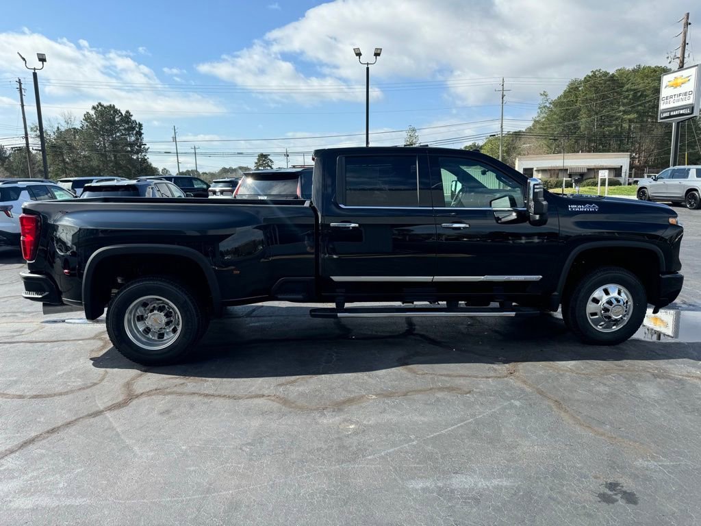 2026 Chevrolet Silverado 3500 HD High Country - Photo 8