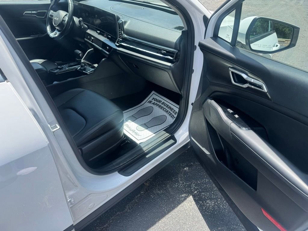 2023 Kia Sportage EX - Photo 11