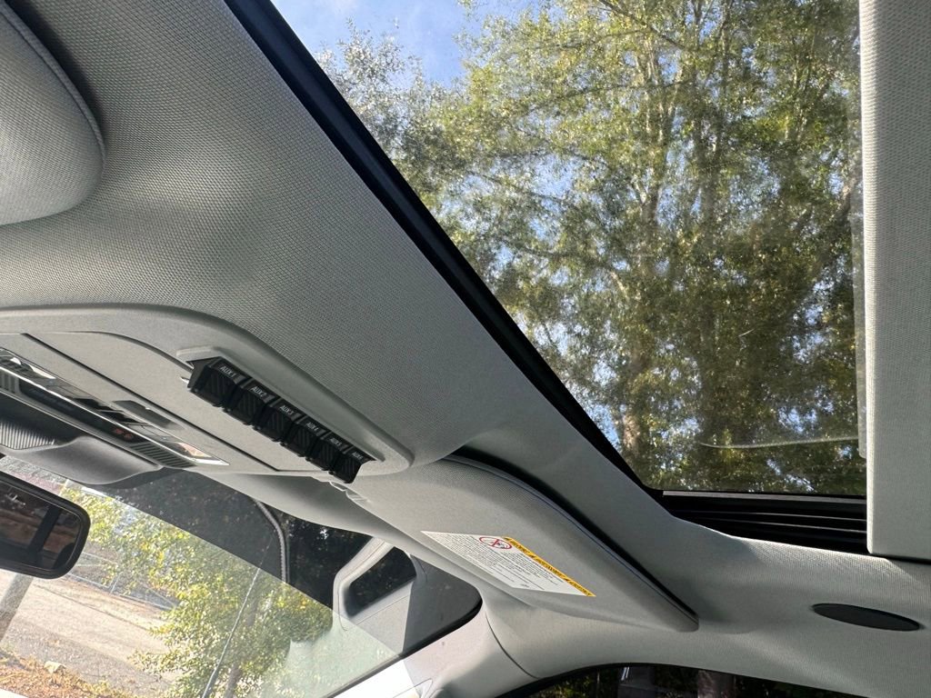 2025 Ford F-350 Super Duty Lariat - Photo 25