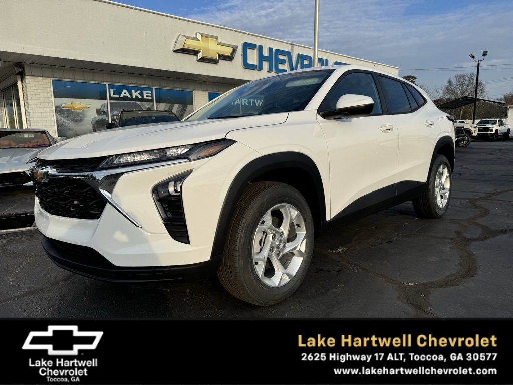 2026 Chevrolet Trax LS's photo