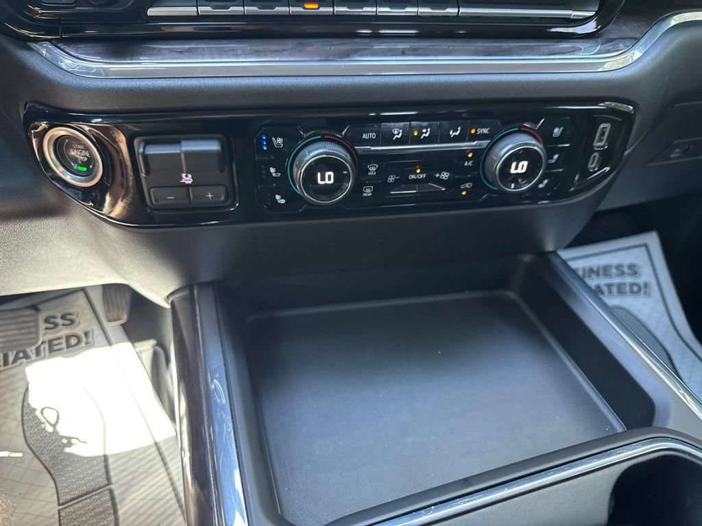 2024 Chevrolet Silverado 3500HD LTZ - Photo 24