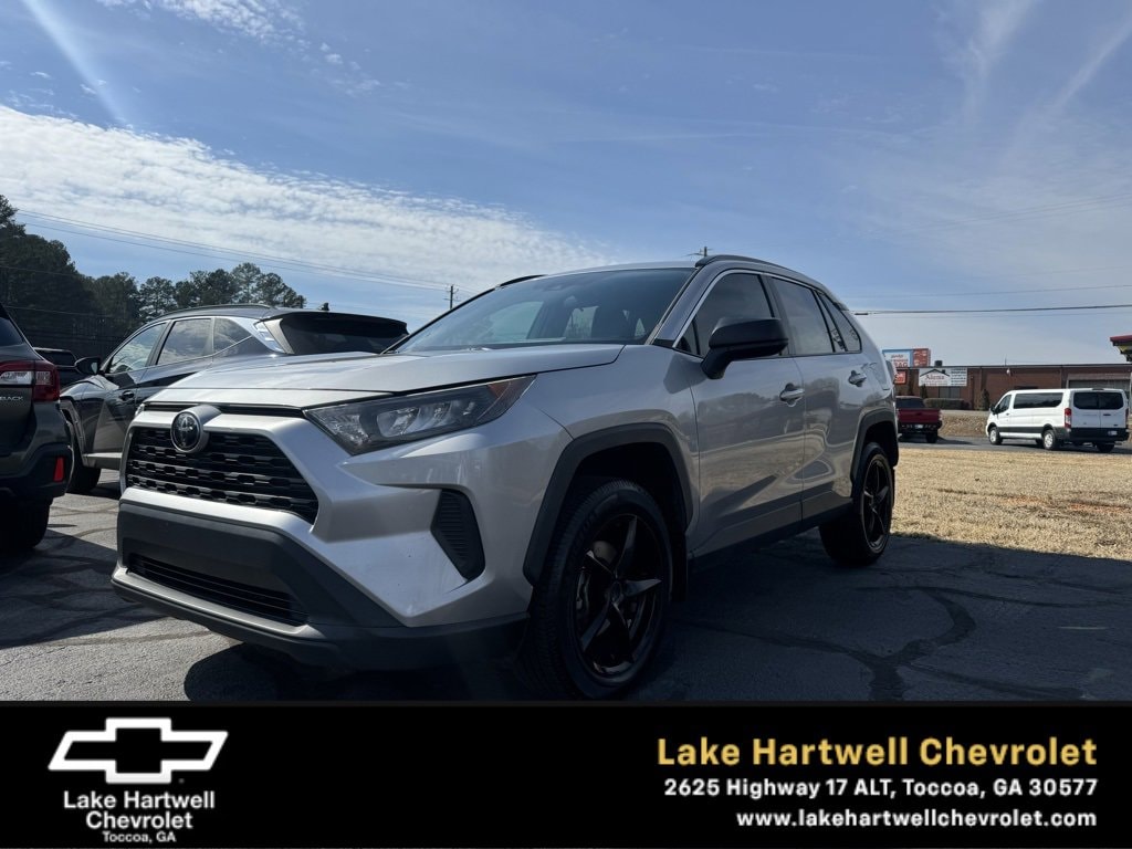 2019 Toyota RAV4 LE