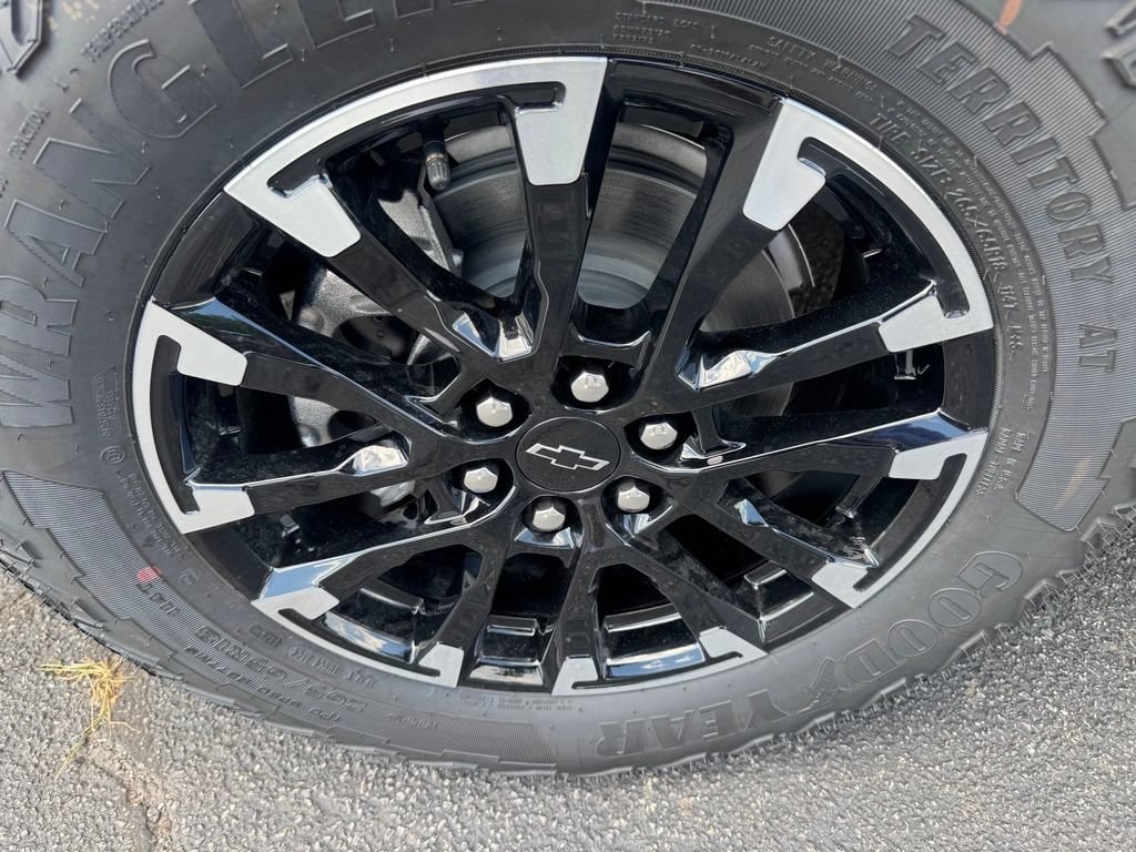 2026 Chevrolet Traverse Z71 - Photo 17